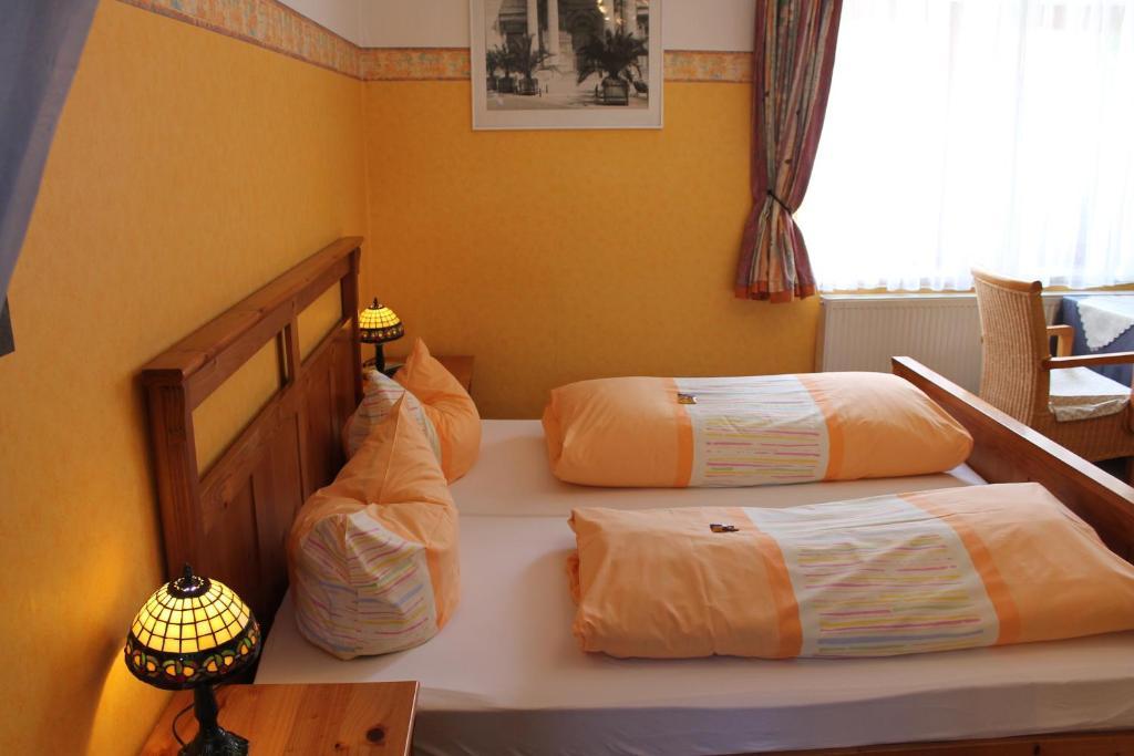 Kreuzerhof Hotel Garni Rothenburg ob der Tauber Pokój zdjęcie